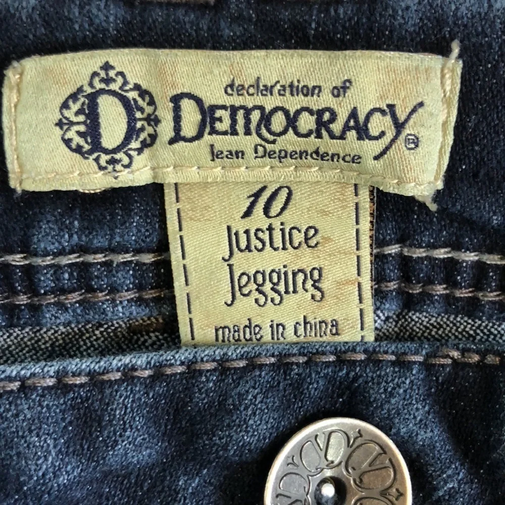 Democracy Women's Justice Jegging  Dark Blue Jeans Size 10